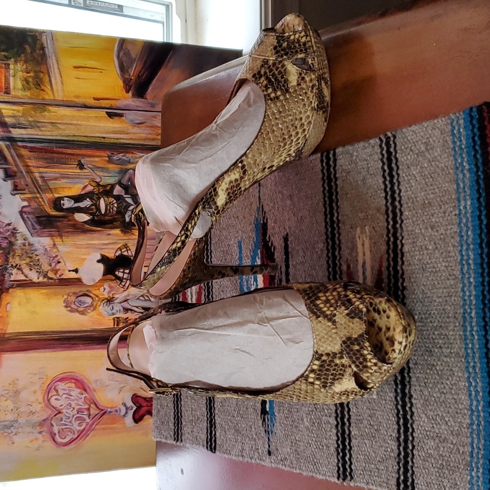 Genuine Python Peep Toe slingback heels Size 40 by Shoebox New York 👠
